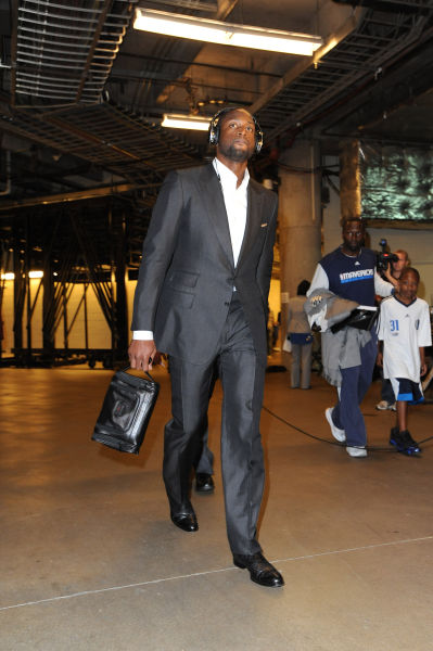 上来一个技术稍靠谱点的，卡利亚里的量变就转换成质变了（引入技术更稳的即战力，卡利亚里由量变迈向质变）